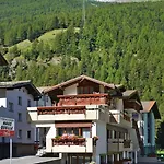 Haus Quelle-4 By Interhome * Saas-Grund
